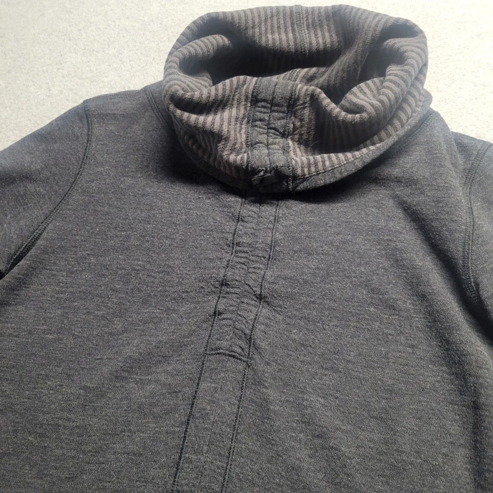 Lululemon Cowl‎ Neck Pullover Sweatshirt Gray Heather Thumbhole Cuffs Reversible